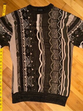 Cotton On Garments Men’s Geometric Knit Sweater Size M Black Gray Beige